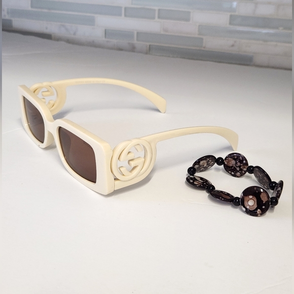 Accessories - guc sunglasses